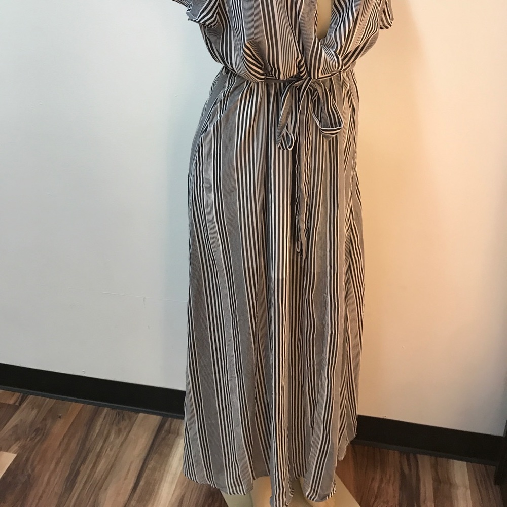 ‼️ Stripe Chiffon Maxi Waist Tie Belt Dress V Cut - Picture 7 of 8